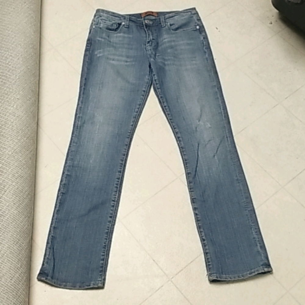 Seven7 brand straight leg medium blue wash Denim jeans Size 30